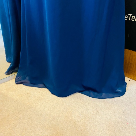 New Haley Paige Dress - Picture 2 of 7